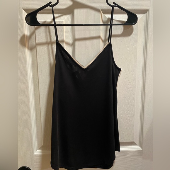 Express Tank Top - Picture 2 of 4